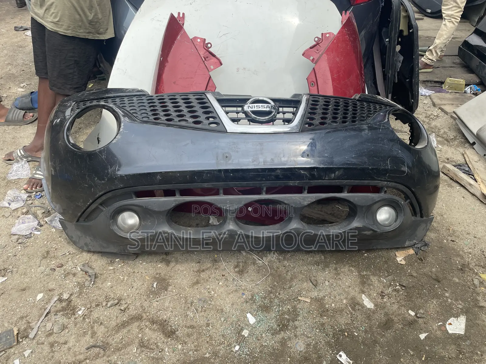 Front Bumper Nissan Juke 2012