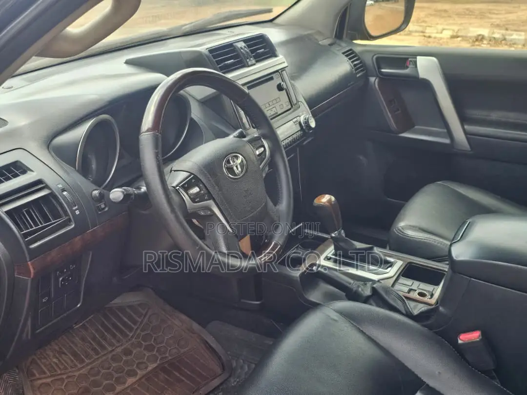Toyota Land Cruiser Prado 4.0 Petrol TX-L 2015 Black