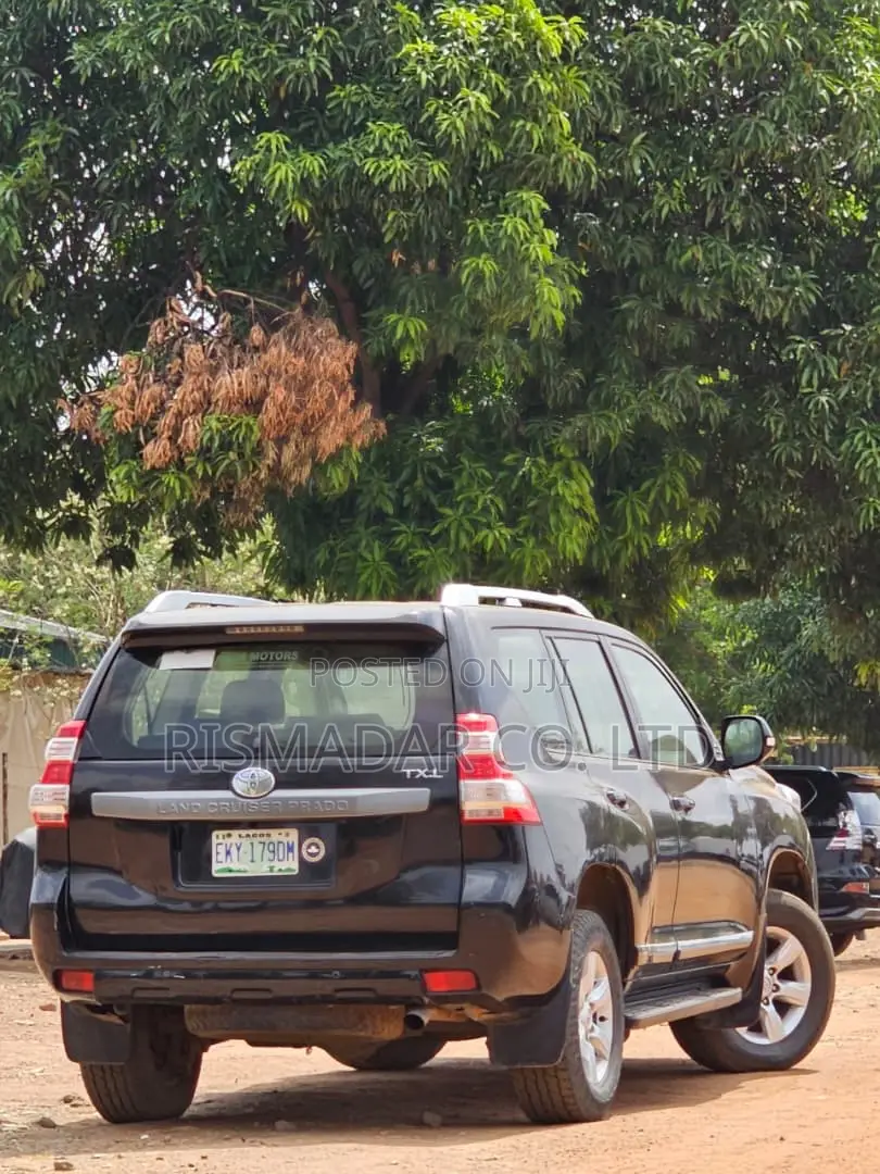 Toyota Land Cruiser Prado 4.0 Petrol TX-L 2015 Black