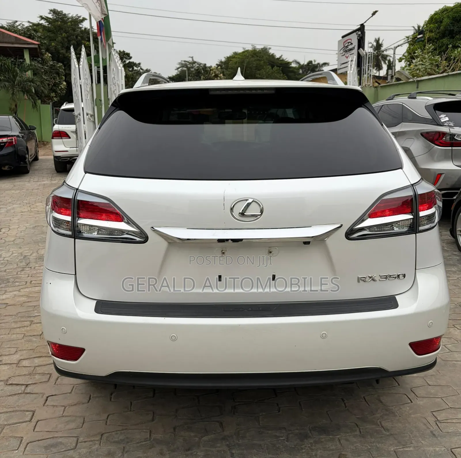 Lexus RX 350 FWD 2014 White