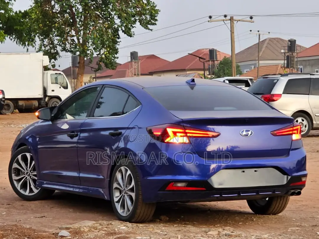 Hyundai Elantra SE 2020 Blue