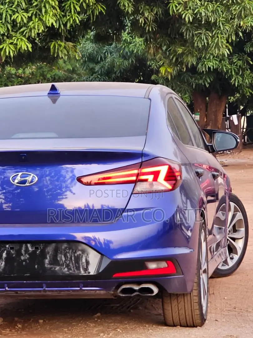 Hyundai Elantra SE 2020 Blue