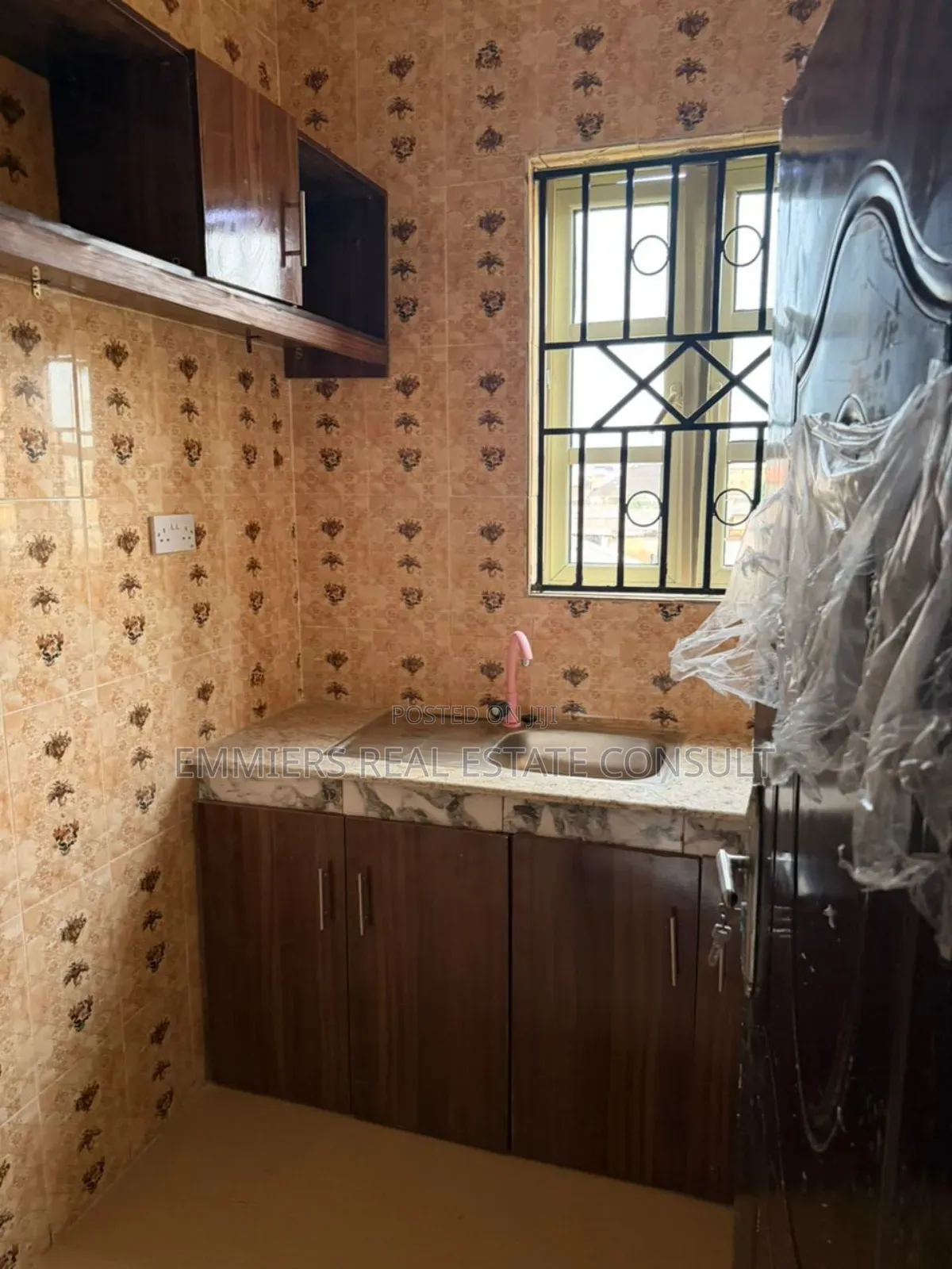 1bdrm Apartment in Ayobo for rent