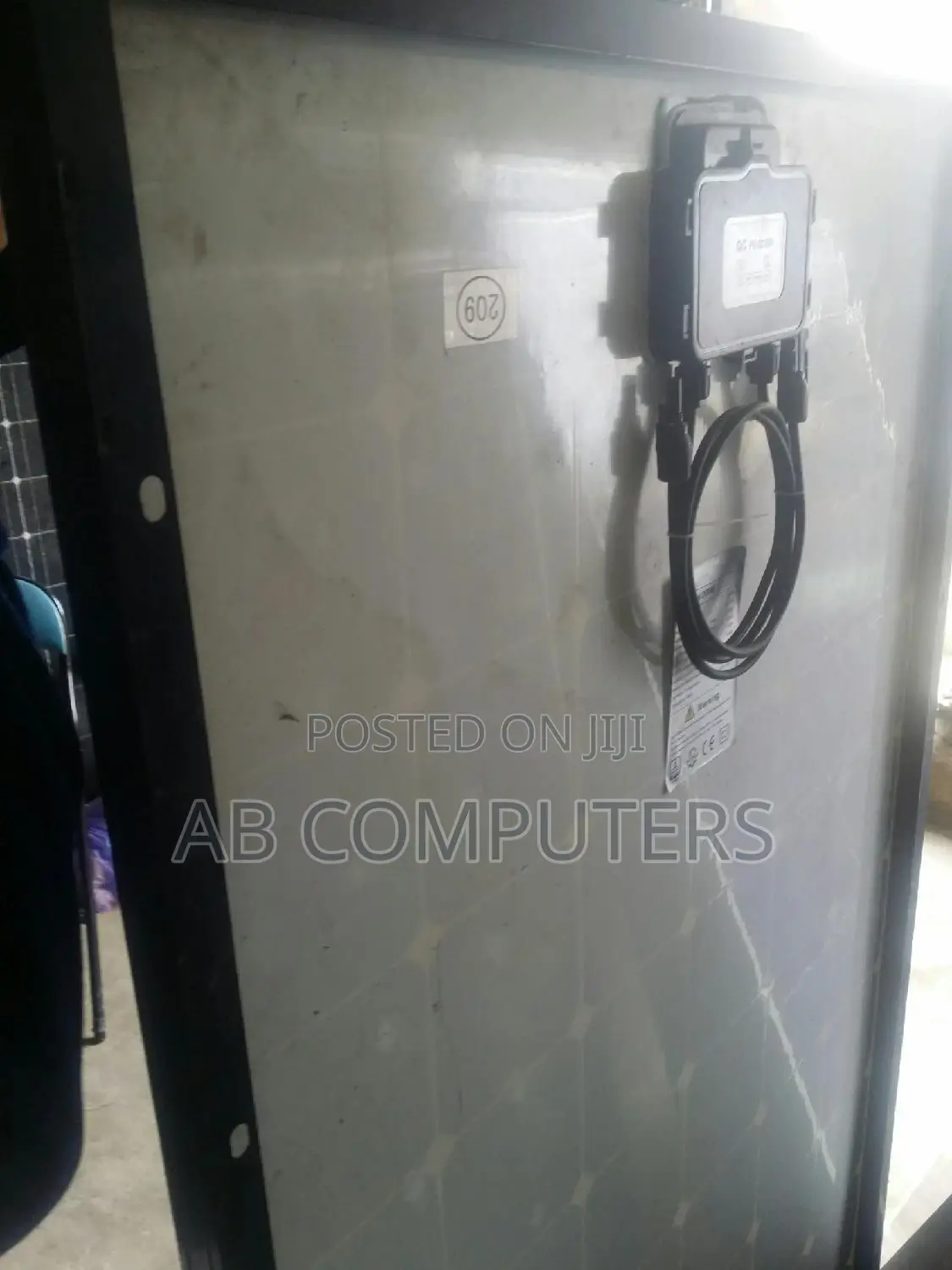 Inverter Solar Panel 300watts Direct From Canada
