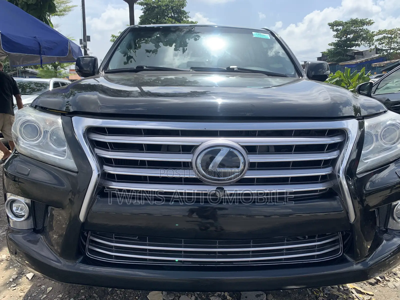 Lexus LX 570 AWD 2016 Black