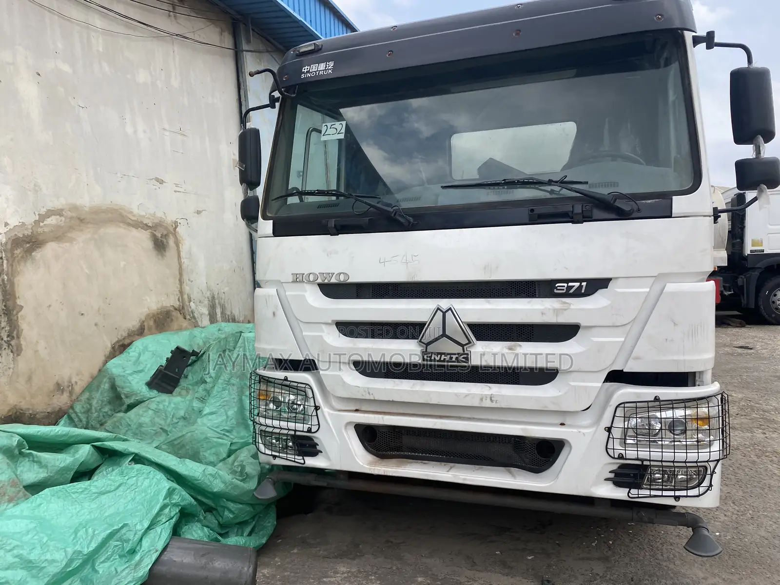 Howo 371 Water Tanker White