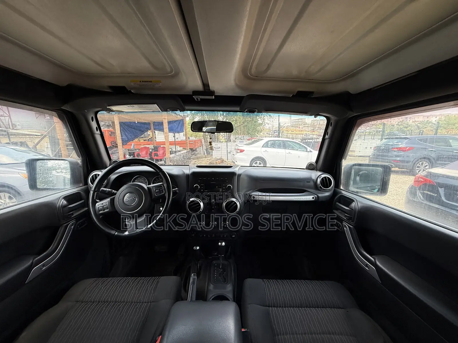 Jeep Wrangler Unlimited Sahara 2012 Black