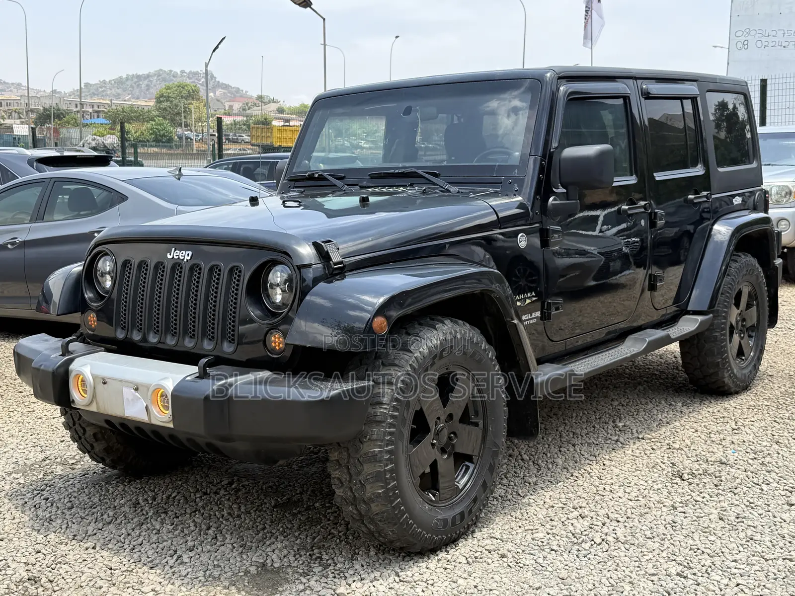 Jeep Wrangler Unlimited Sahara 2012 Black