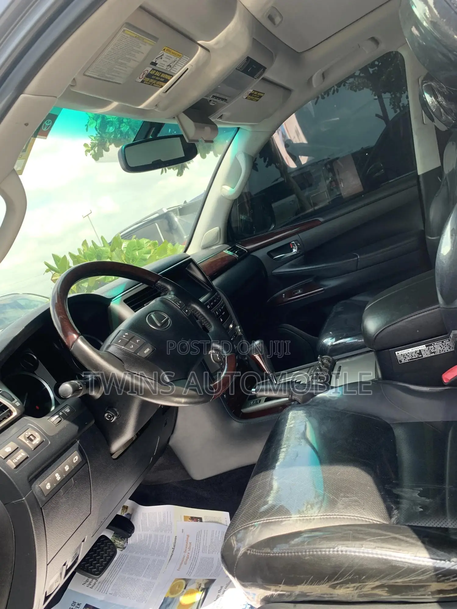 Lexus LX 570 (5 seats) AWD 2015 Gray