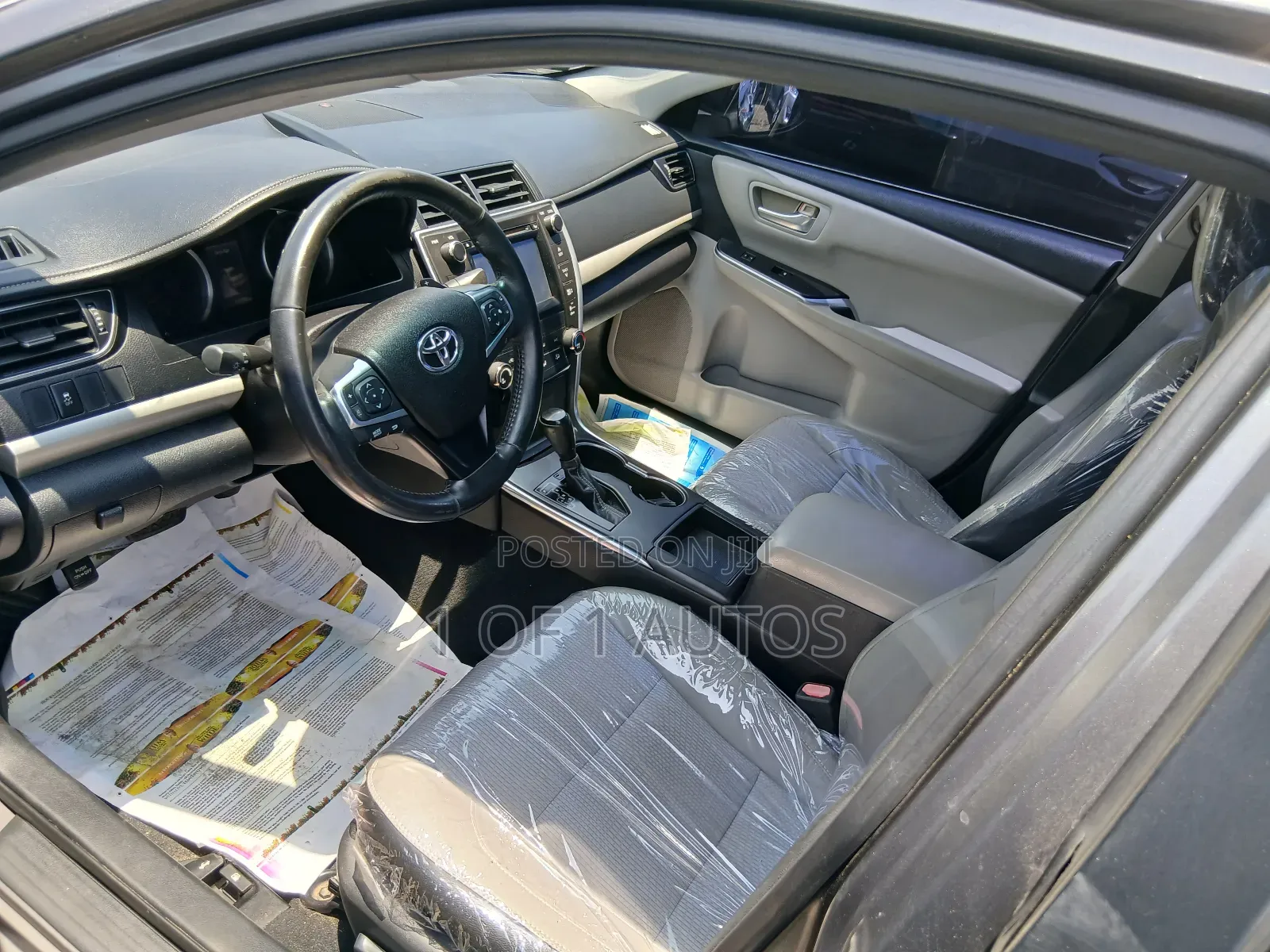 Toyota Camry SE w/Special Edition Pkg (2.5L 4cyl 6A) 2016 Gray