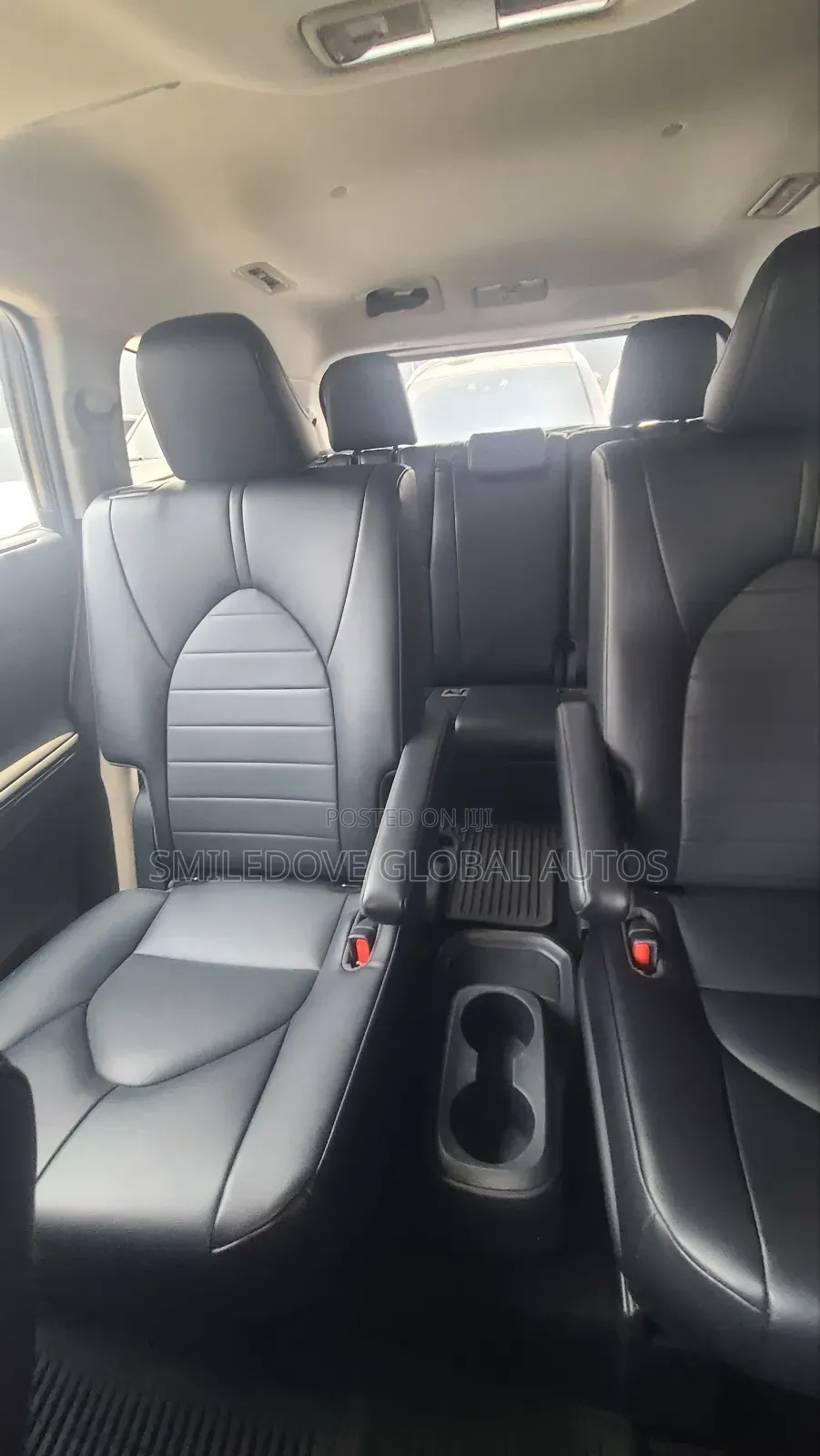 Toyota Highlander XLE AWD 2023 Gray