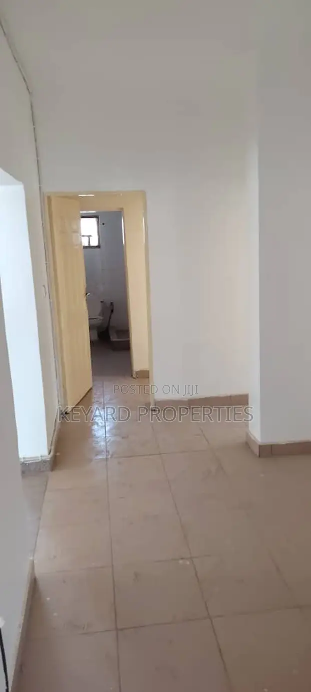 3bdrm Apartment in Wuse 2 for rent