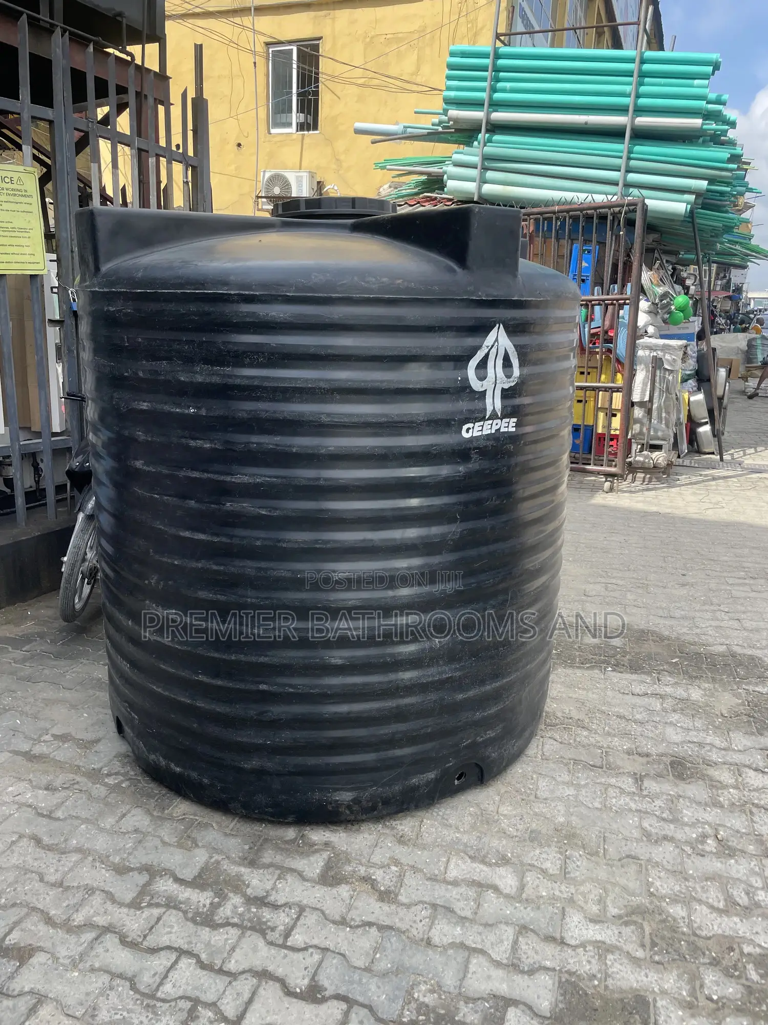 Water Tank Black
