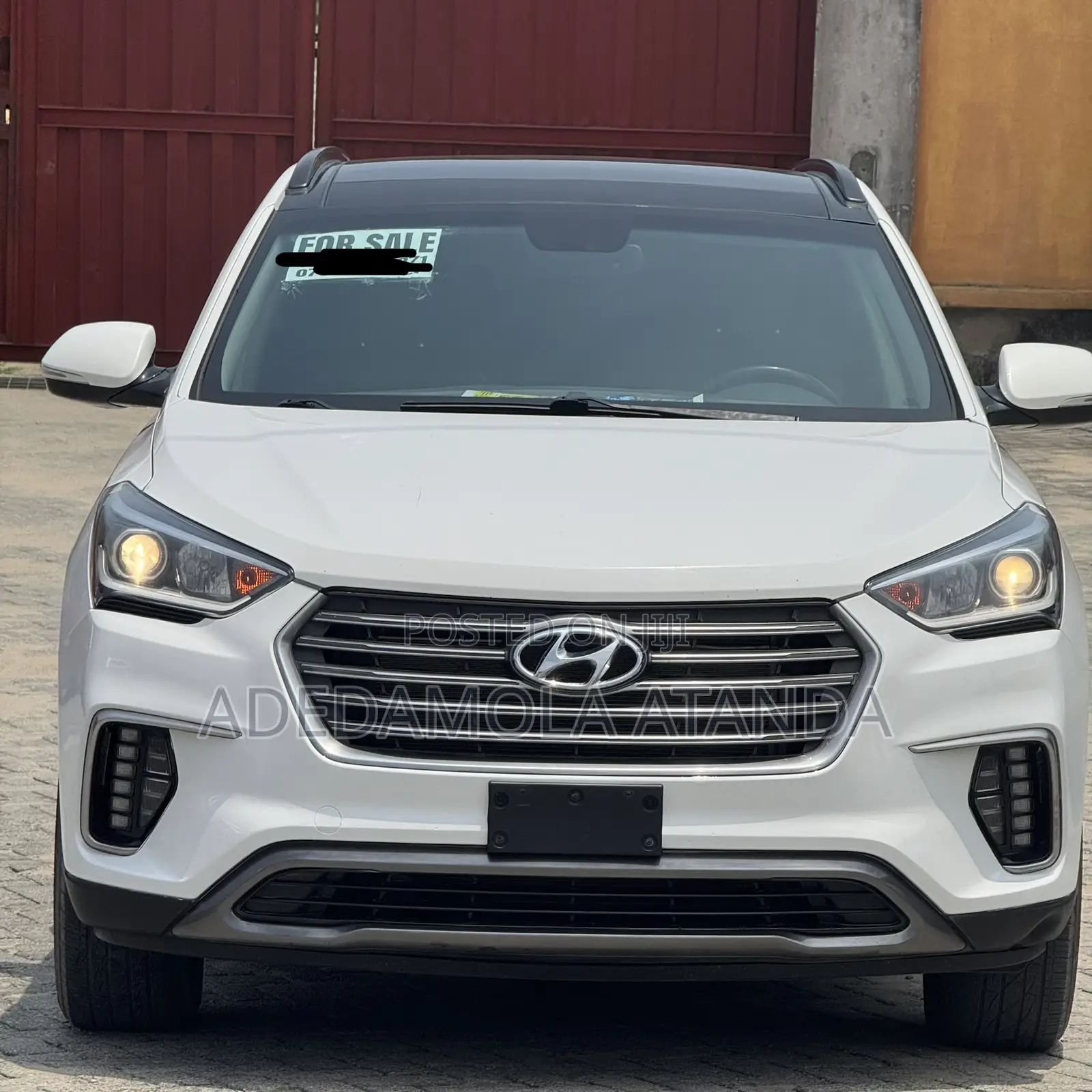 Hyundai Santa Fe SE AWD 2017 White