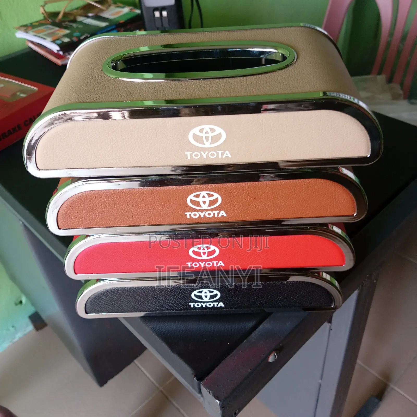 High Quality Toyota Tissue Box
