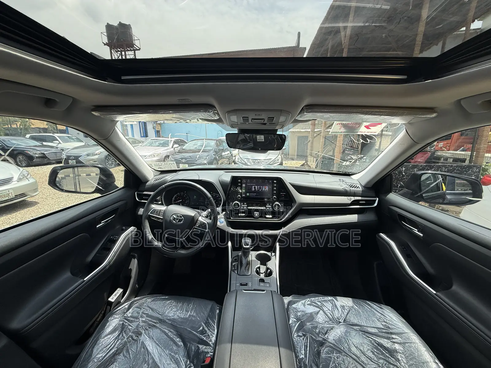 Toyota Highlander XLE 2021 Black