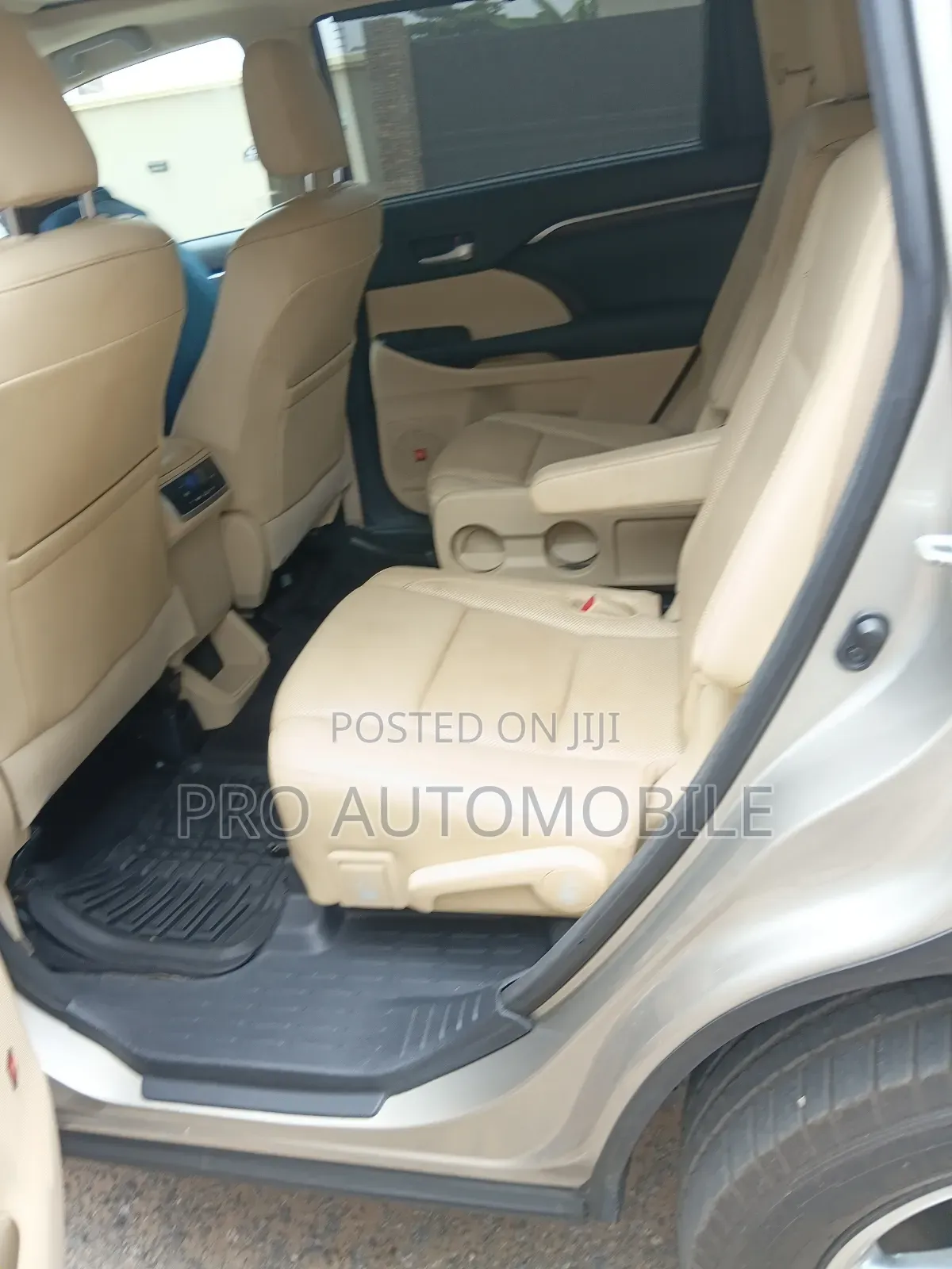 Toyota Highlander Limited 4dr SUV (3.5L 6cyl 6A) 2015 Gold