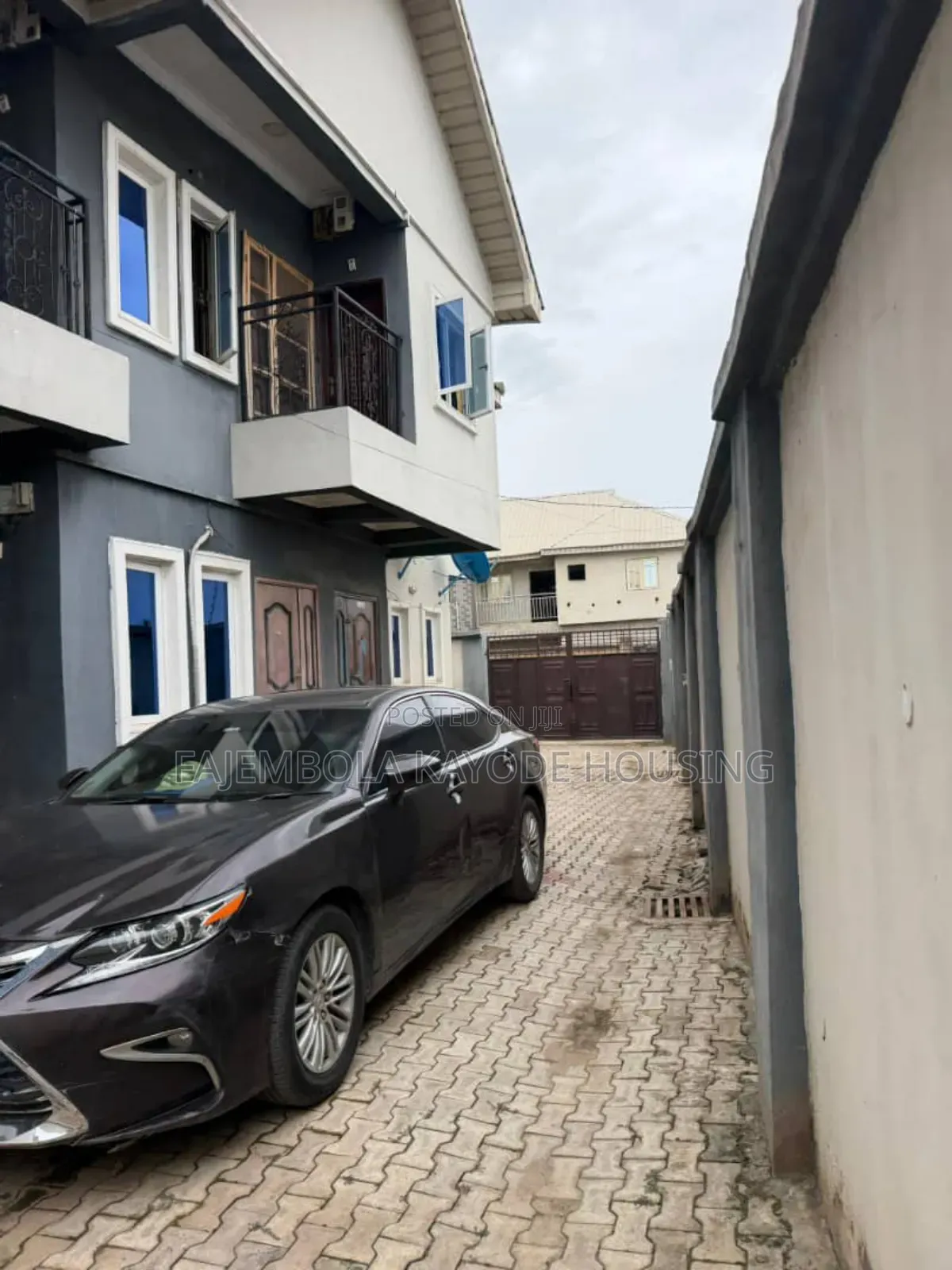 2bdrm Block of Flats in Oluyole Estate for sale