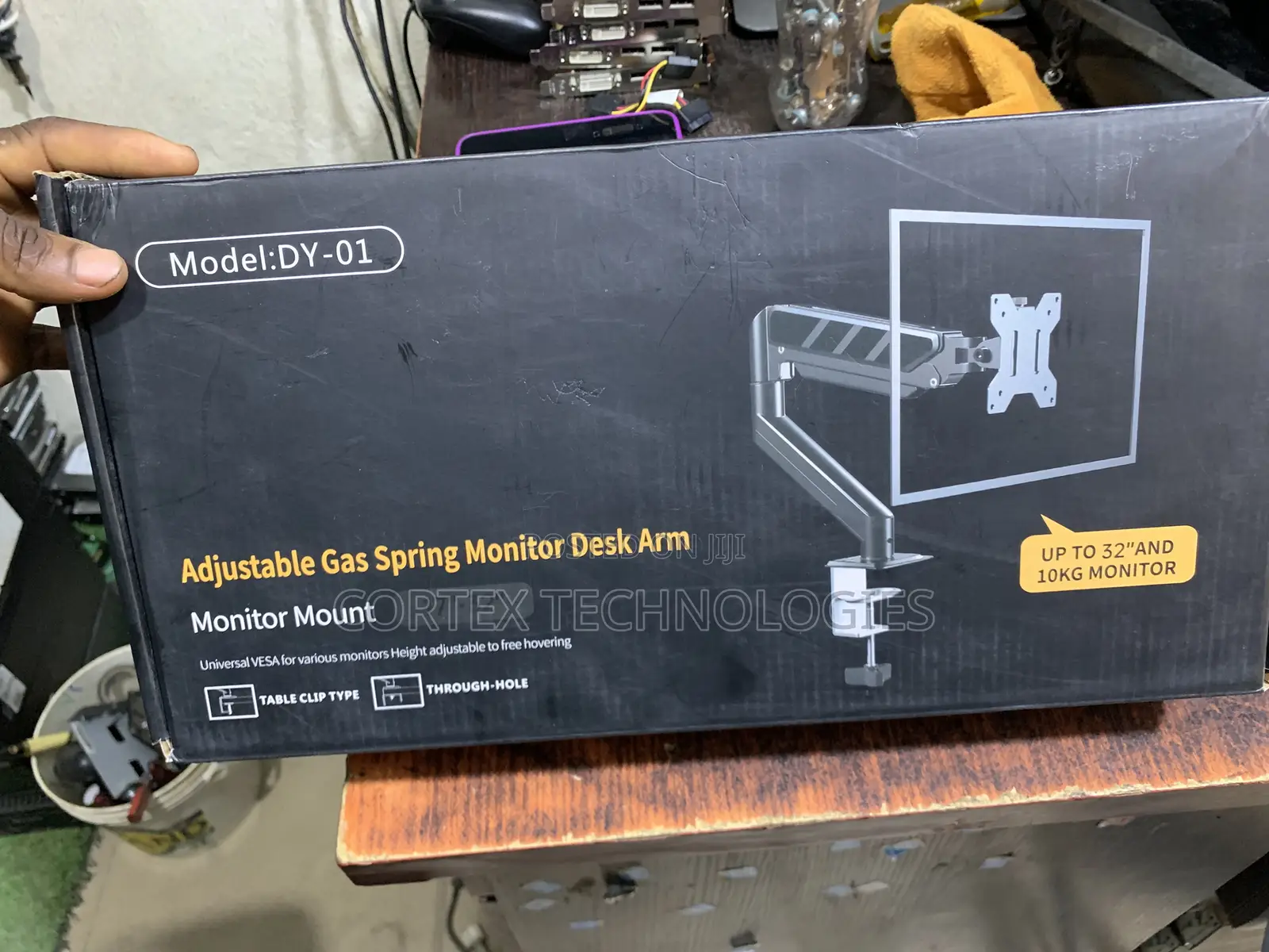 Adjustable Gas Spring Monitor Desk Arm Single Arm Dy-01