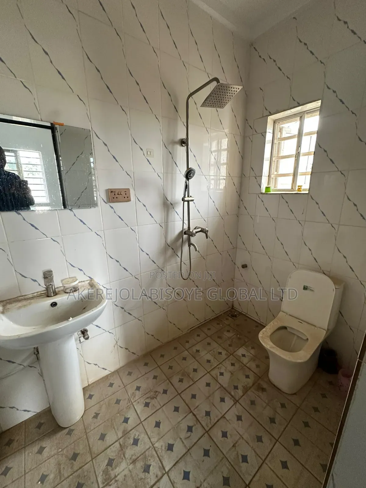 2bdrm Apartment in Close To Beger Yard for rent