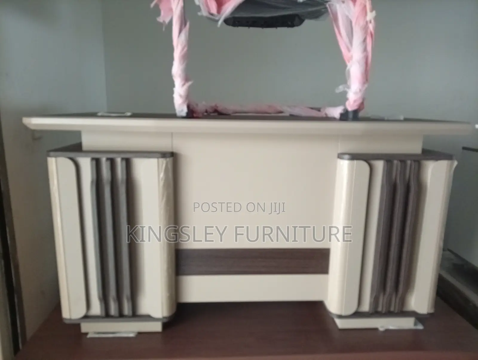 High Quality 1.6 Meter Office Table Pure Wood