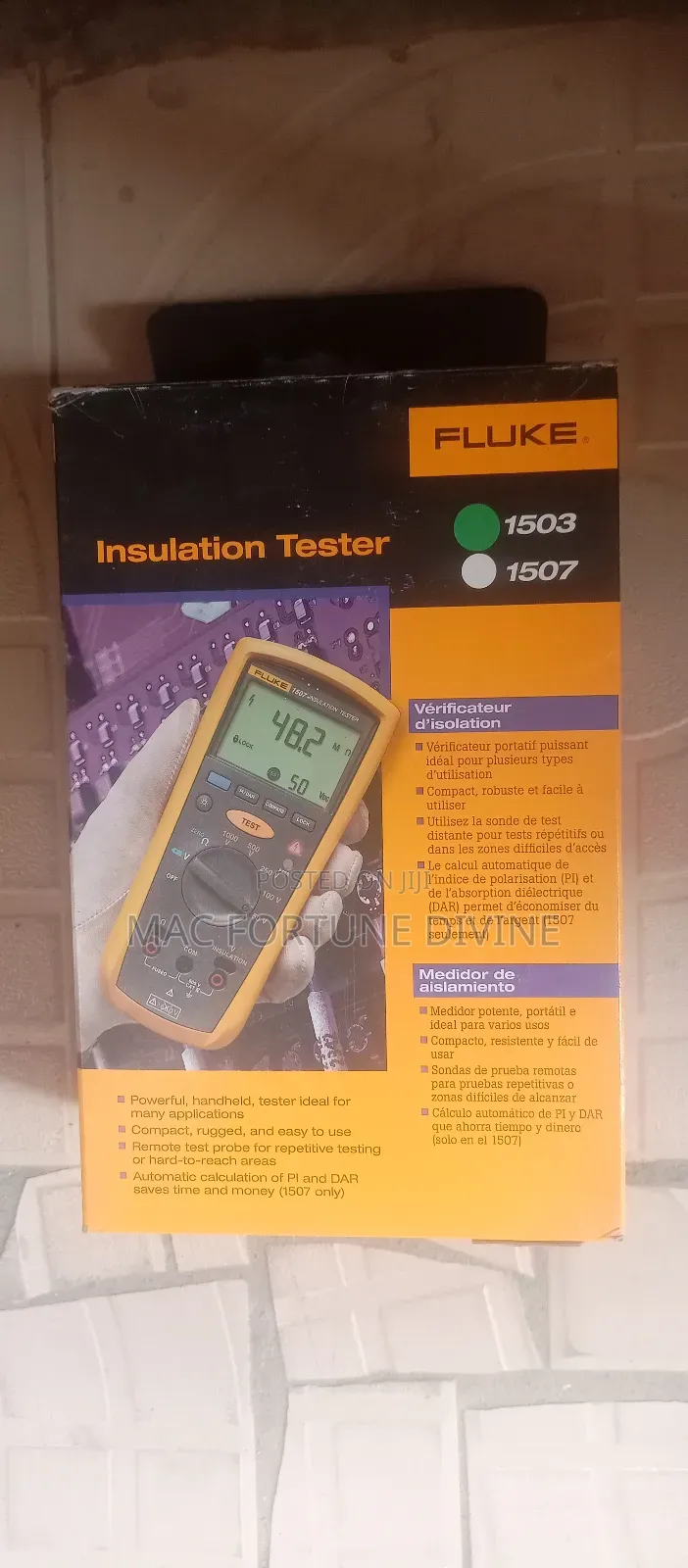 Fluke 1503 and 1507 Insulation Resistance Testers