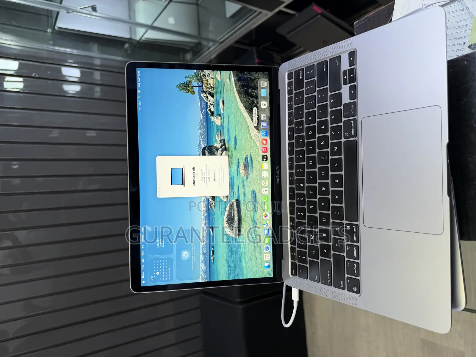 Laptop Apple MacBook Air 2020 M1 8GB Apple M1 SSD 512GB