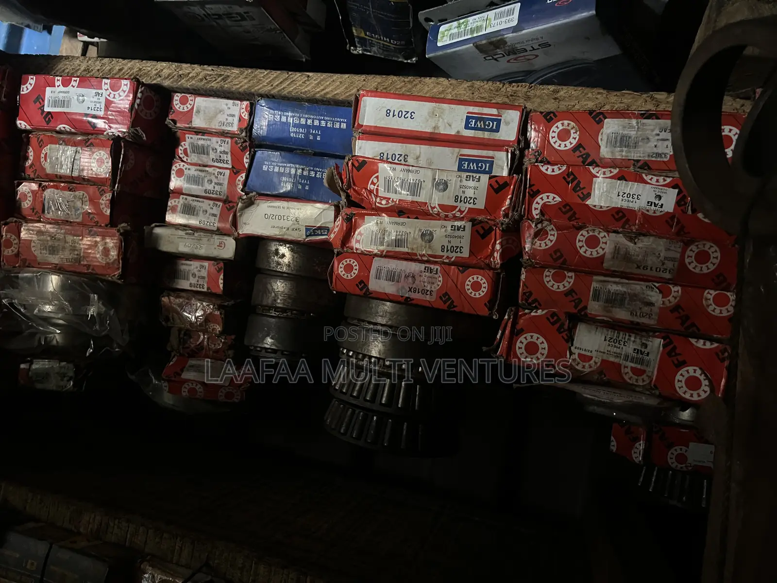 Bearing (Home of Any Heavyduty Trucks Bearing) 32313, 33118, 567 Etc