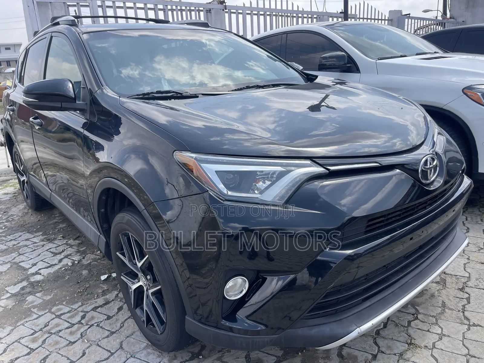 Toyota RAV4 SE AWD (2.5L 4cyl 6A) 2016 Black