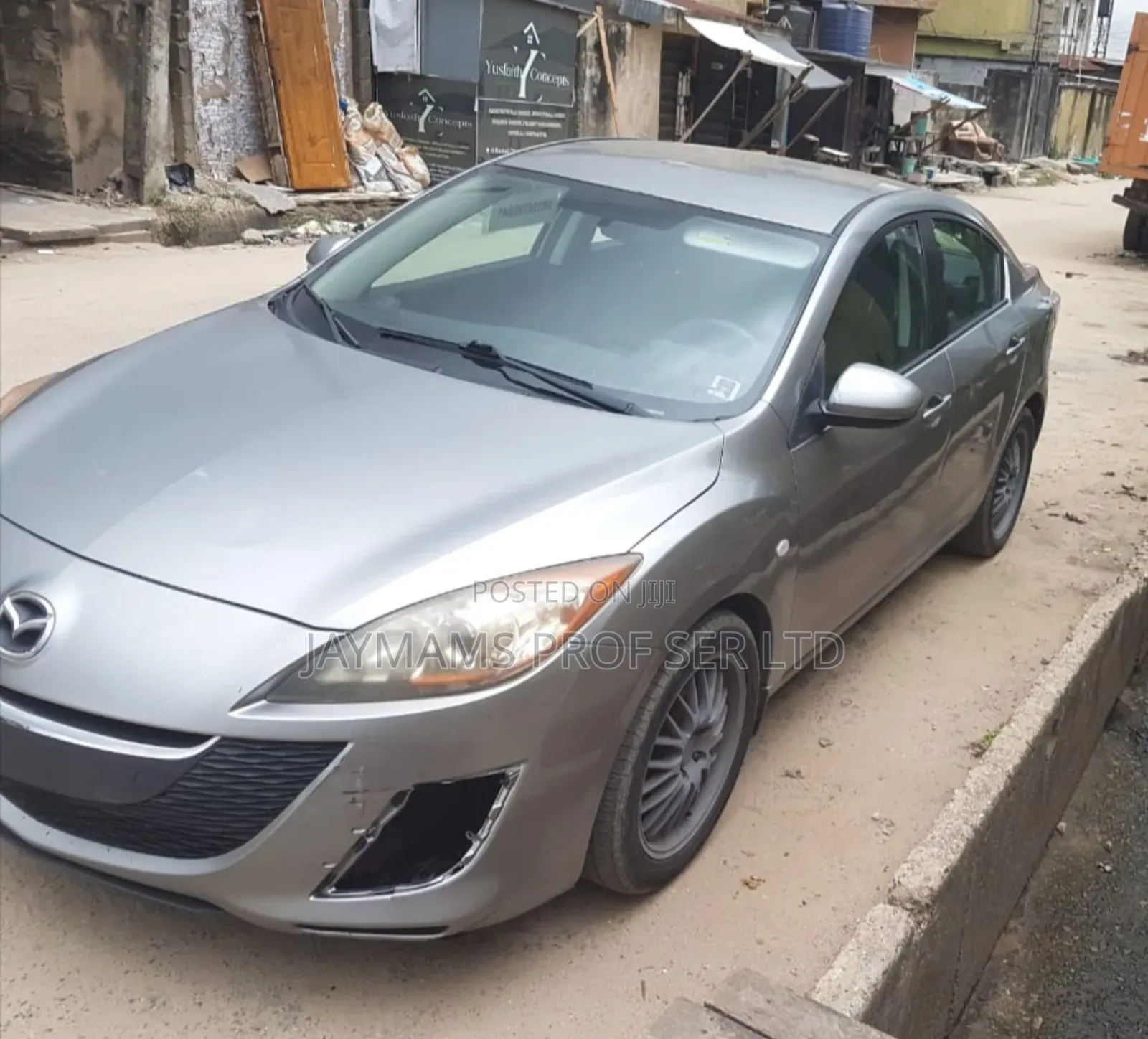 Mazda 5 Sport 2010 Gray