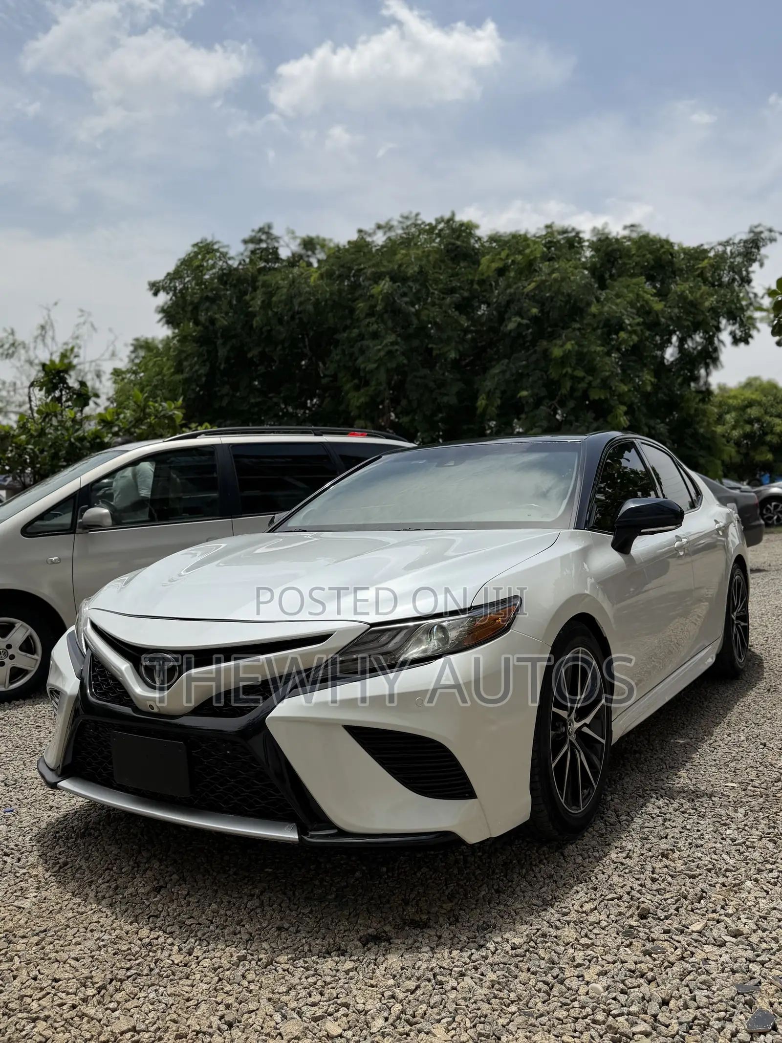 Toyota Camry XSE V6 (3.5L V6 8A) 2019 White