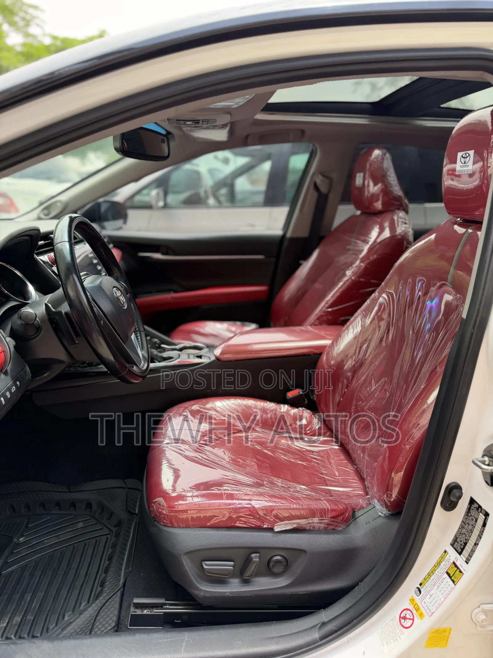 Toyota Camry XSE V6 (3.5L V6 8A) 2019 White