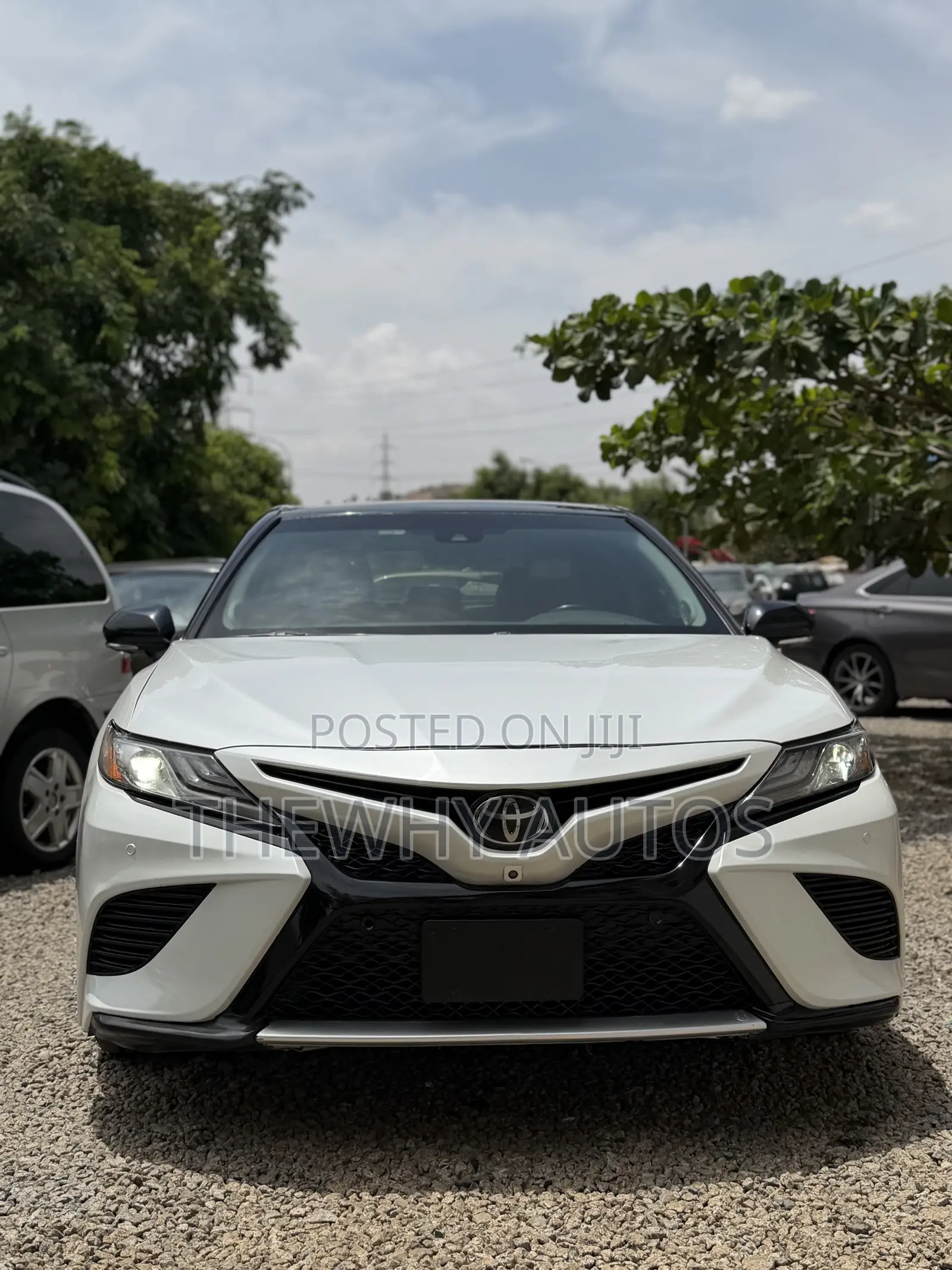 Toyota Camry XSE V6 (3.5L V6 8A) 2019 White