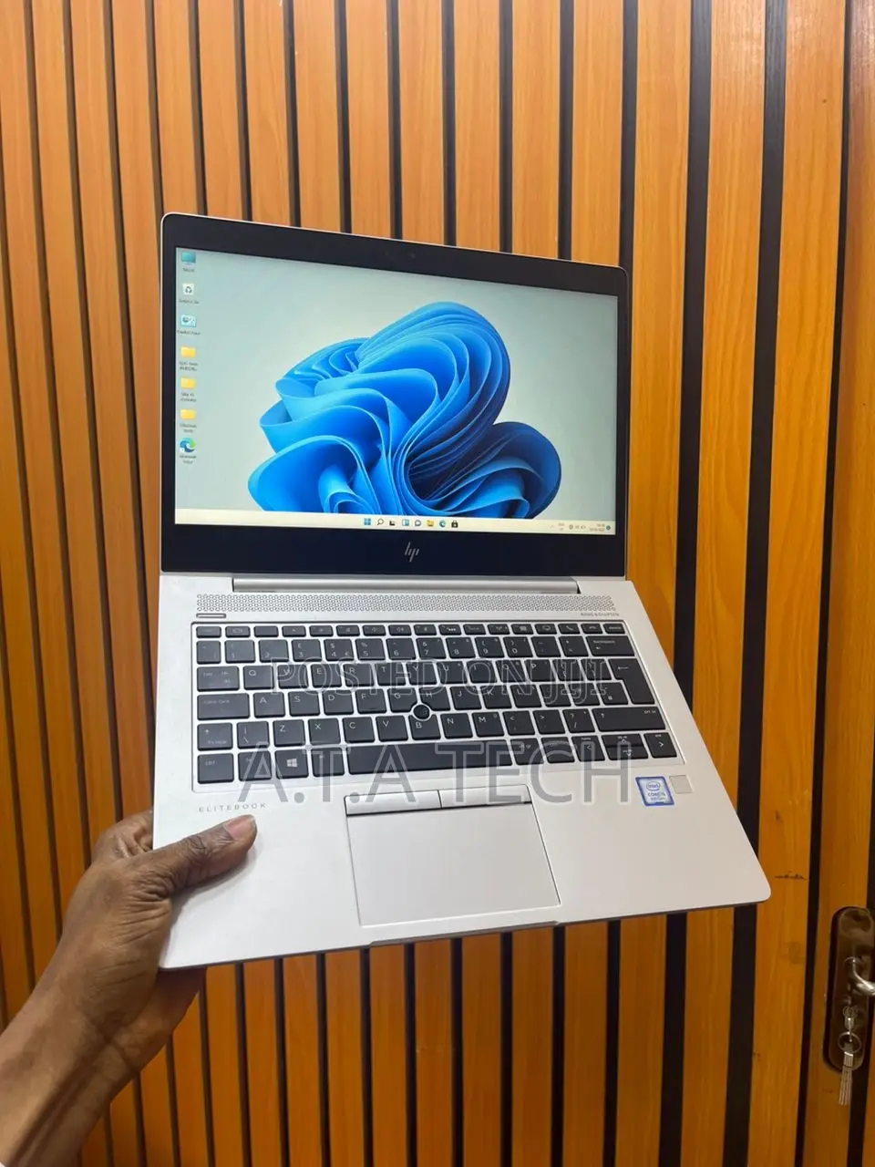 Laptop HP EliteBook 830 G5 8GB Intel Core i5 SSD 256GB