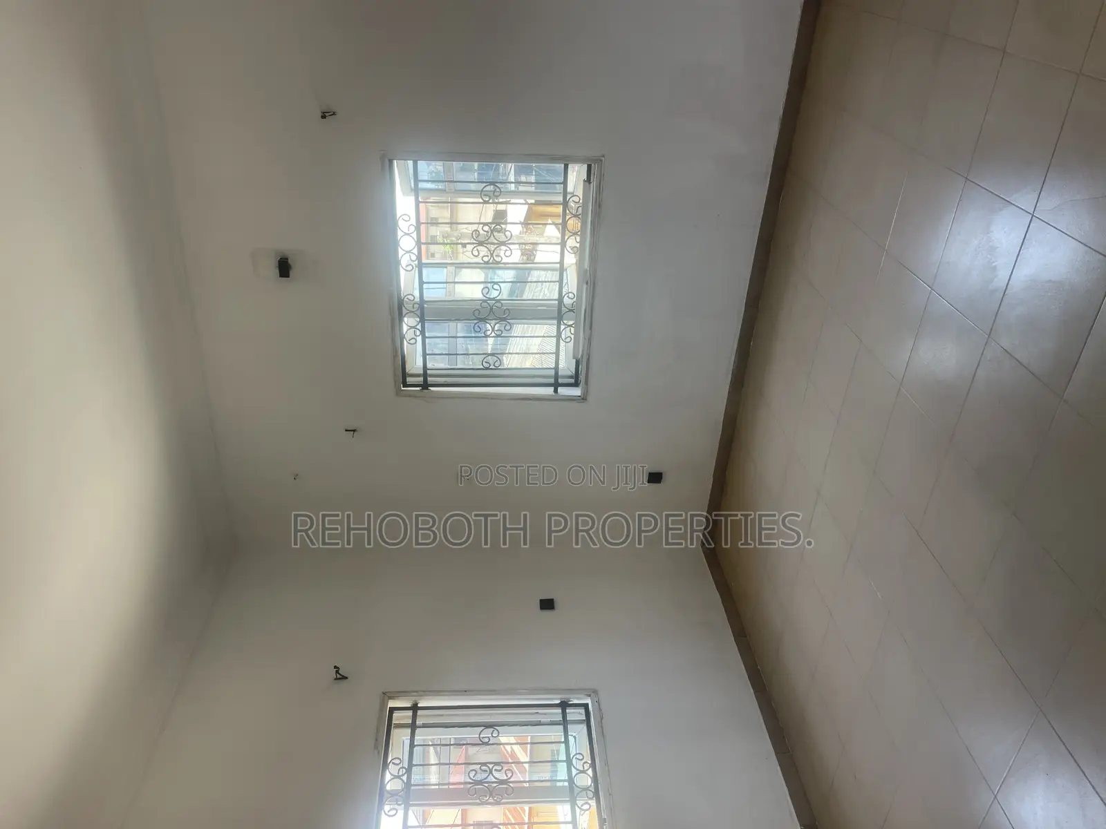 2bdrm Apartment in Peace Estate, Akala Express for rent