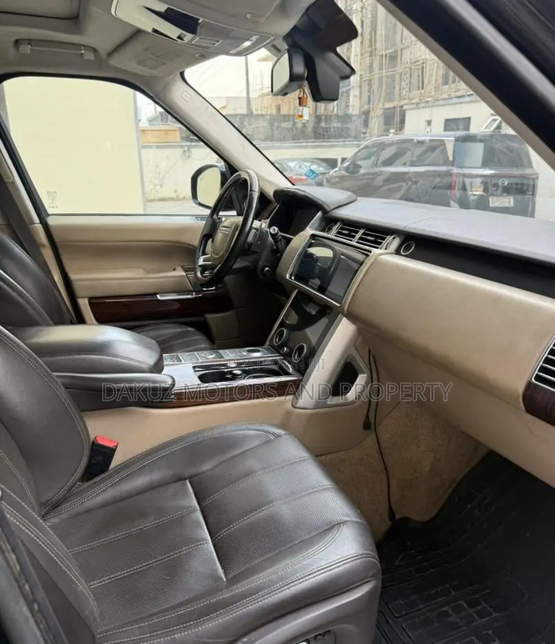Land Rover Range Rover Vogue 2014 Black