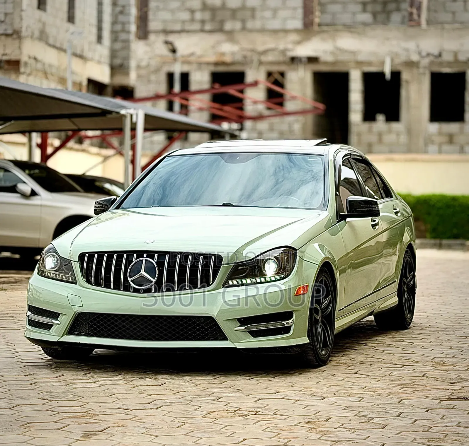 Mercedes-Benz C300 2013 Black