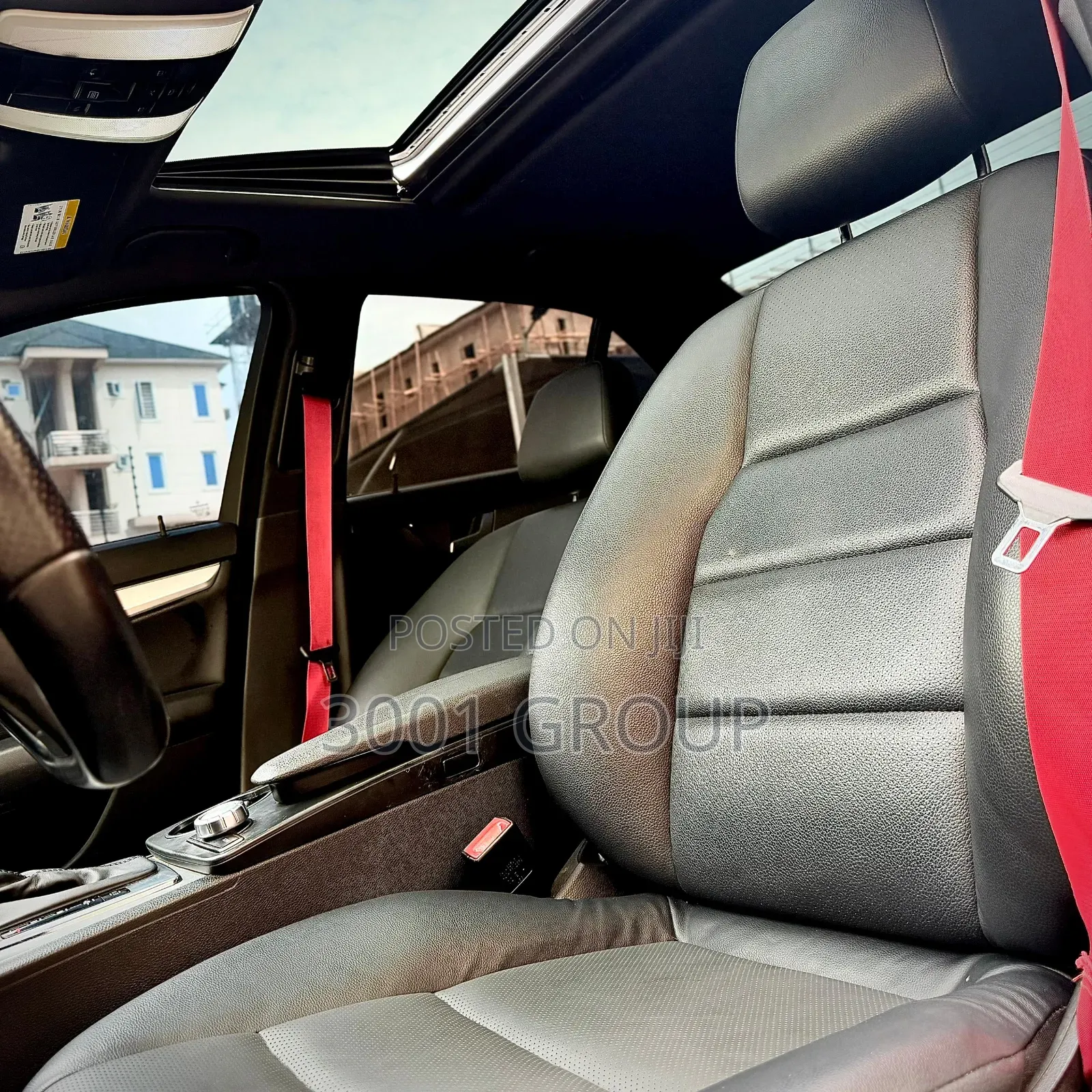 Mercedes-Benz C300 2013 Black