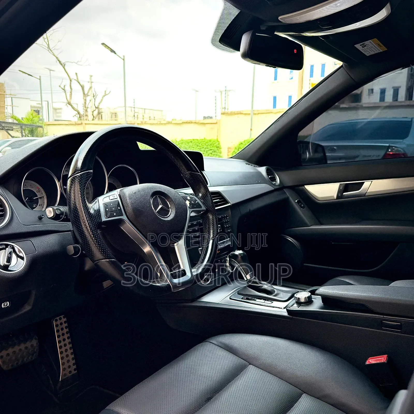 Mercedes-Benz C300 2013 Black