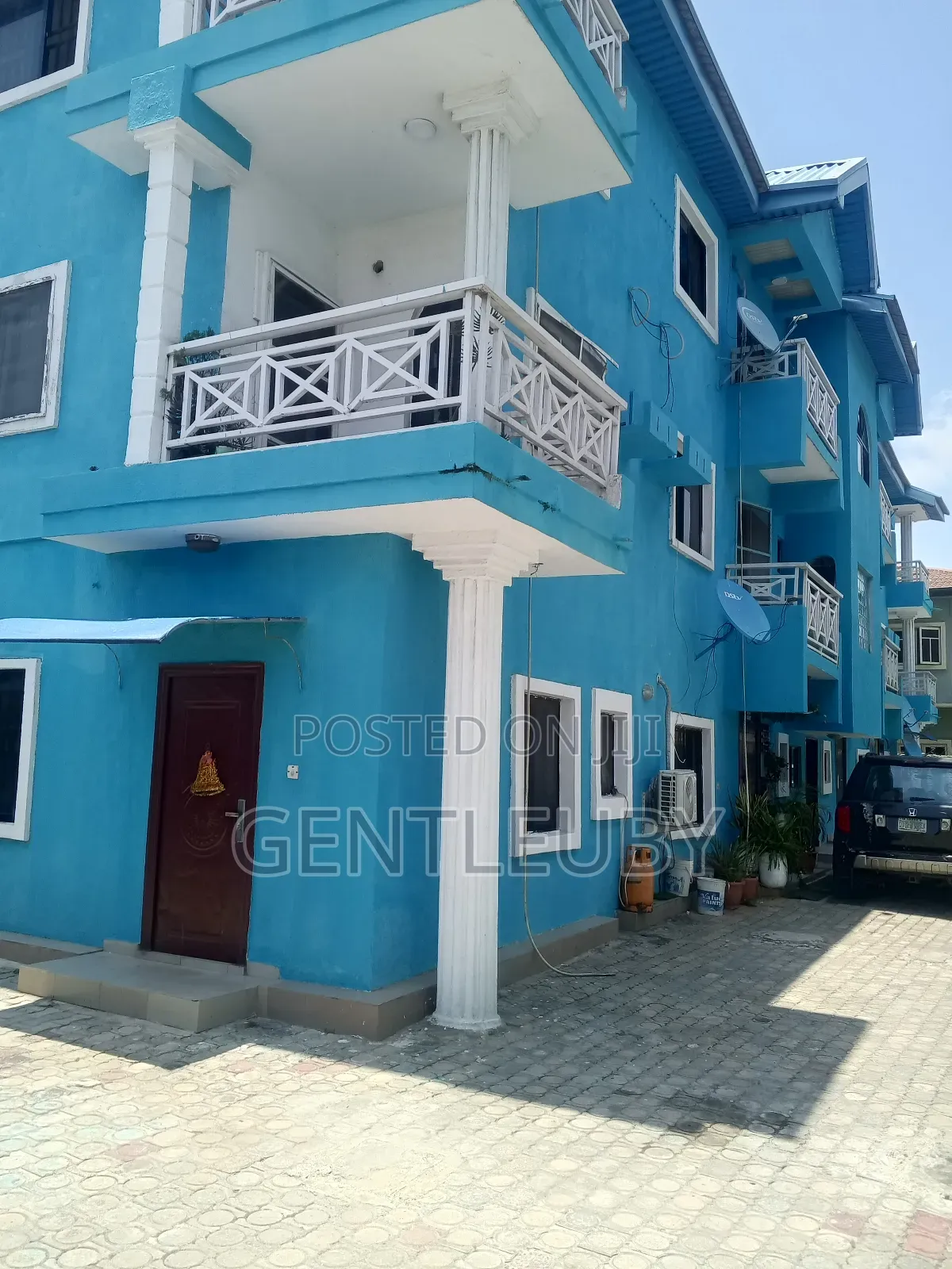 3bdrm Apartment in Agungi, Lekki for rent