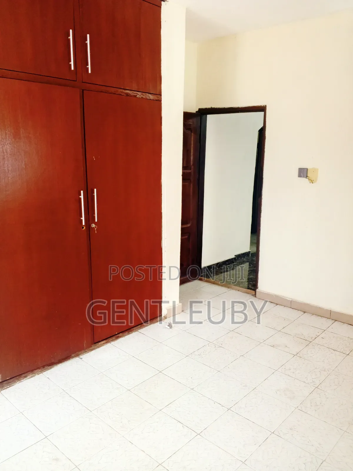 3bdrm Apartment in Agungi, Lekki for rent
