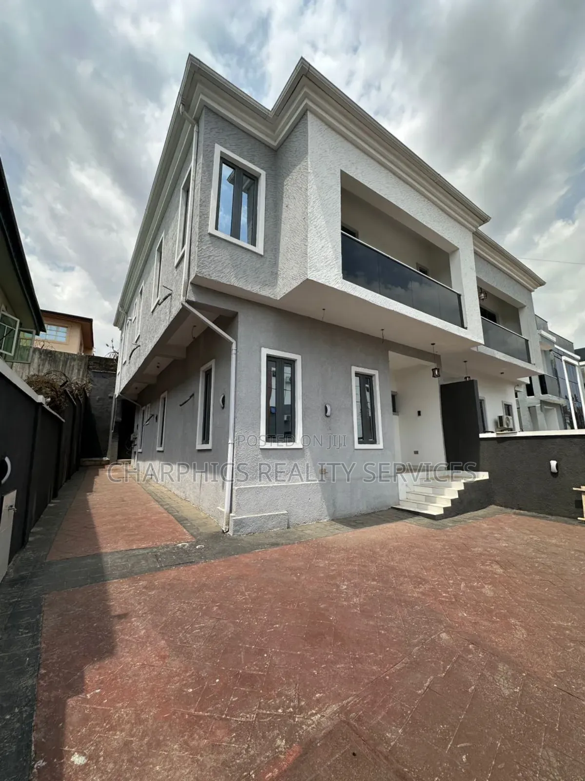 4bdrm Duplex in GRA Phase 2 Shangisha for sale