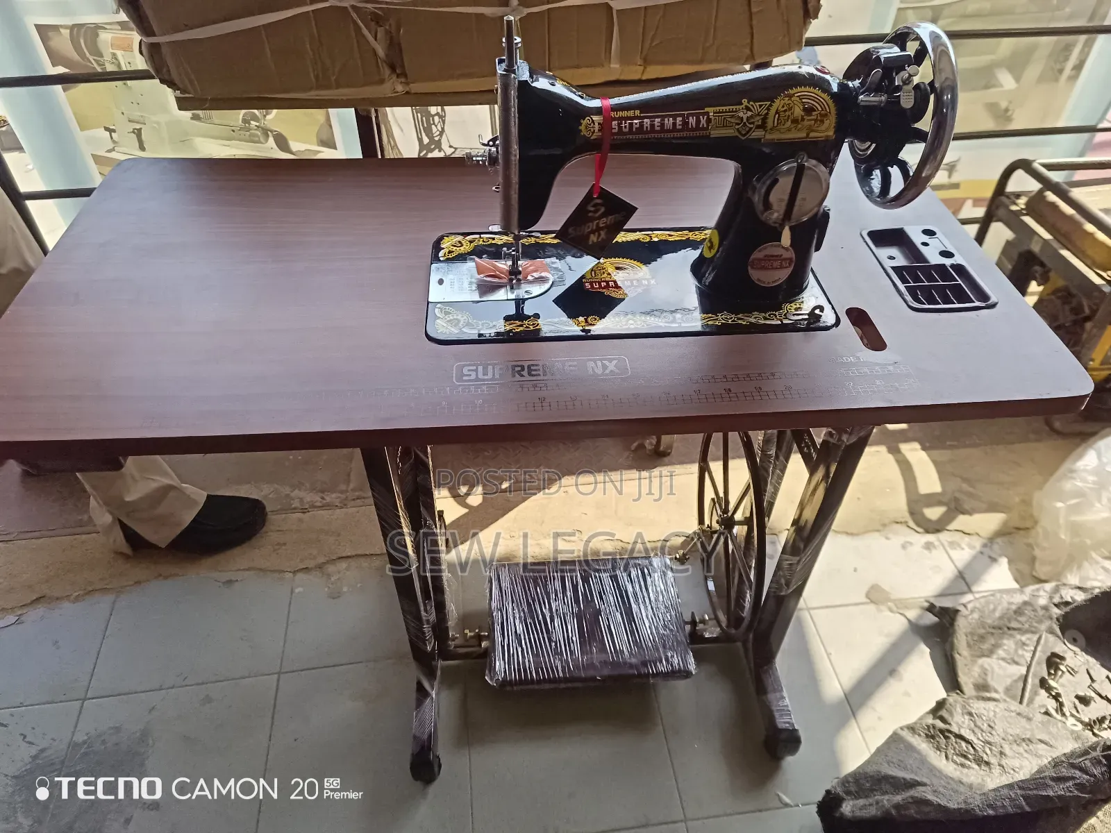 Supreme Domestic Sewing Machine