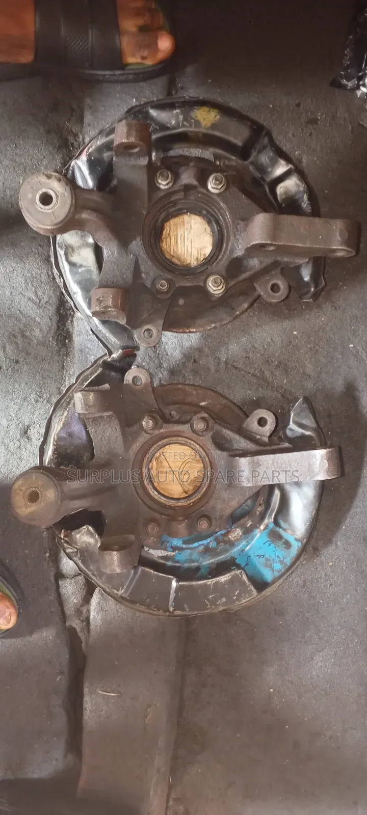 Back Hub for Rx 300 and Highlander Old Model