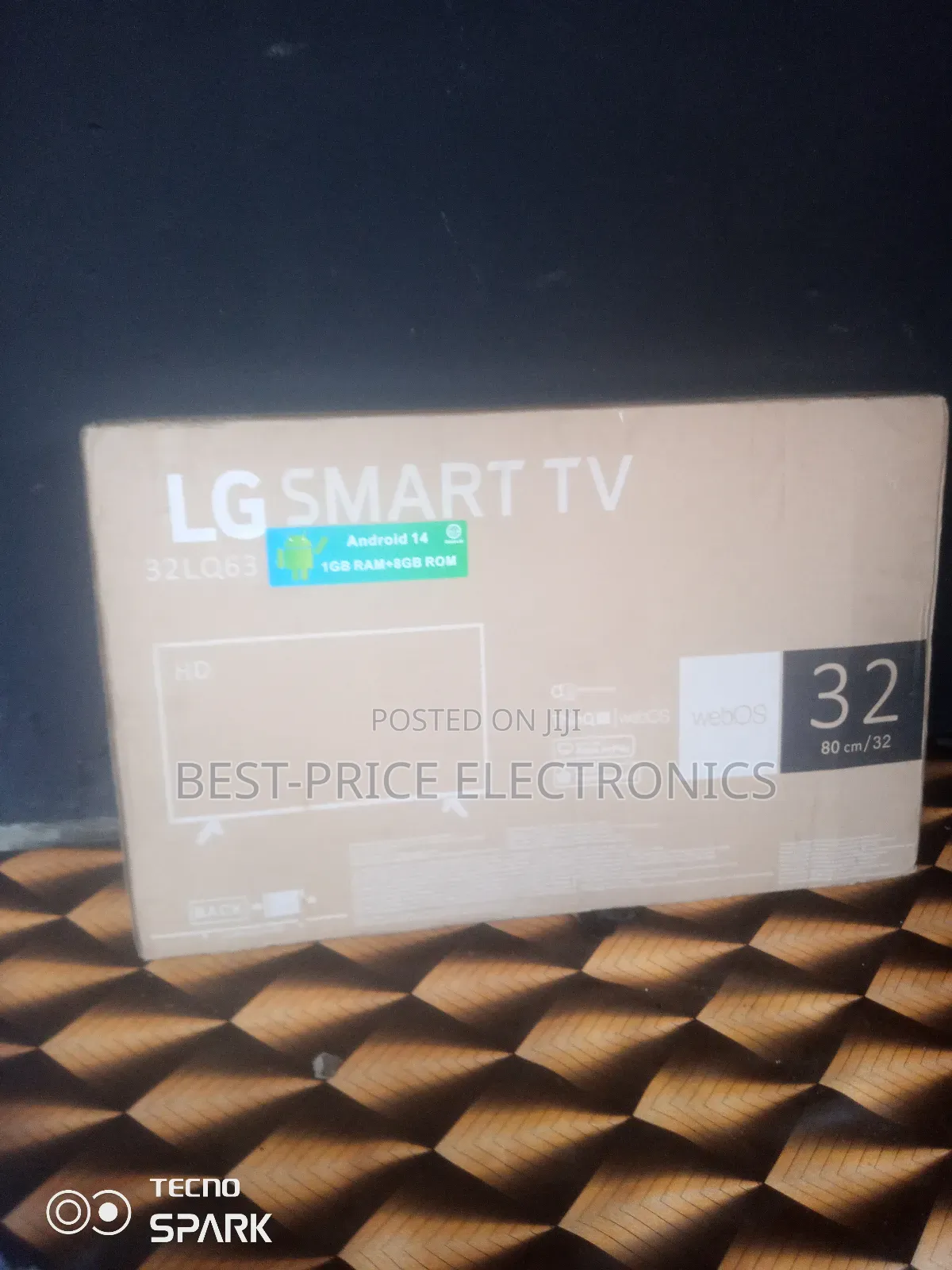 32 Inches Including Android With White Cartoon 2026