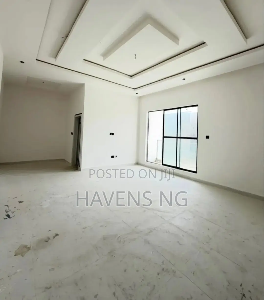 4bdrm Duplex in Ikota for sale