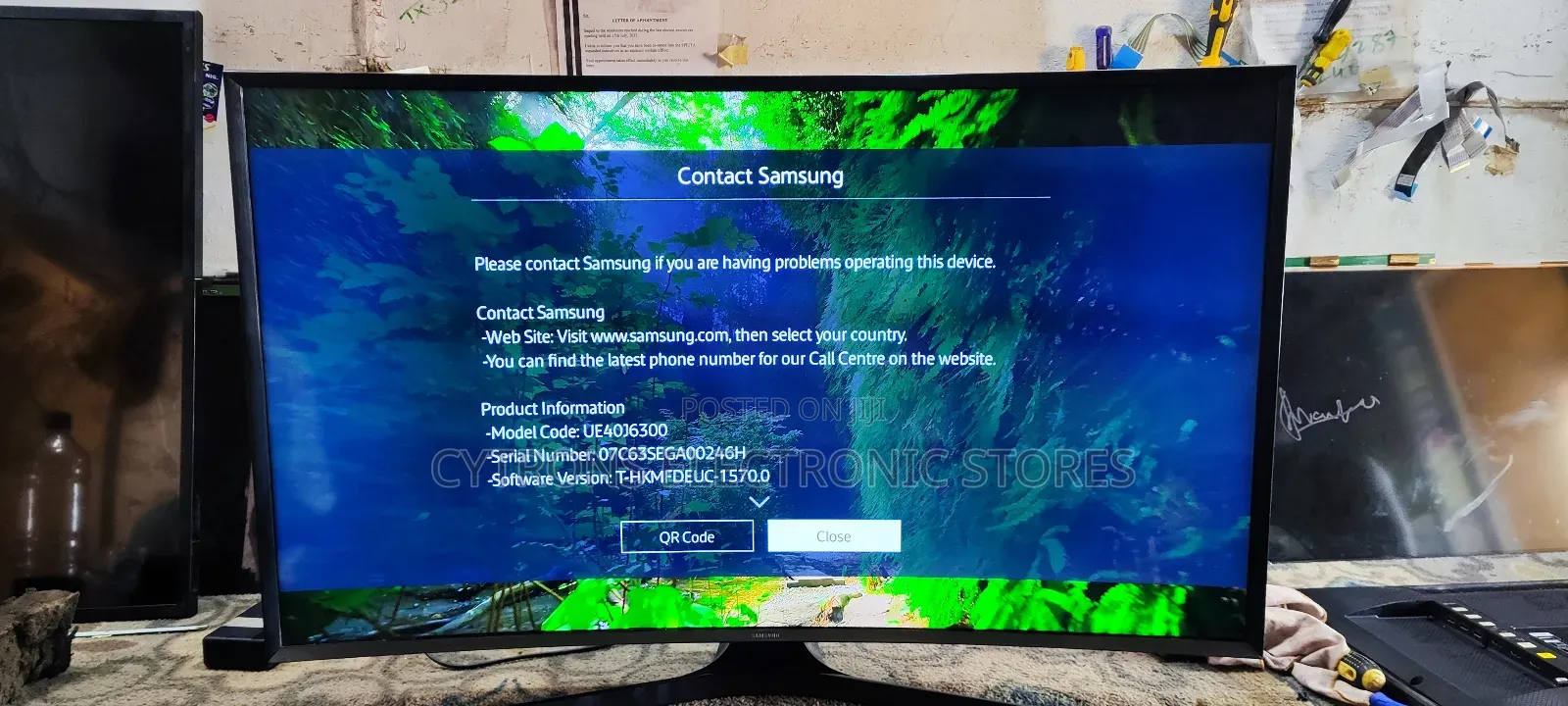 40" Curved Samsung Smart Television