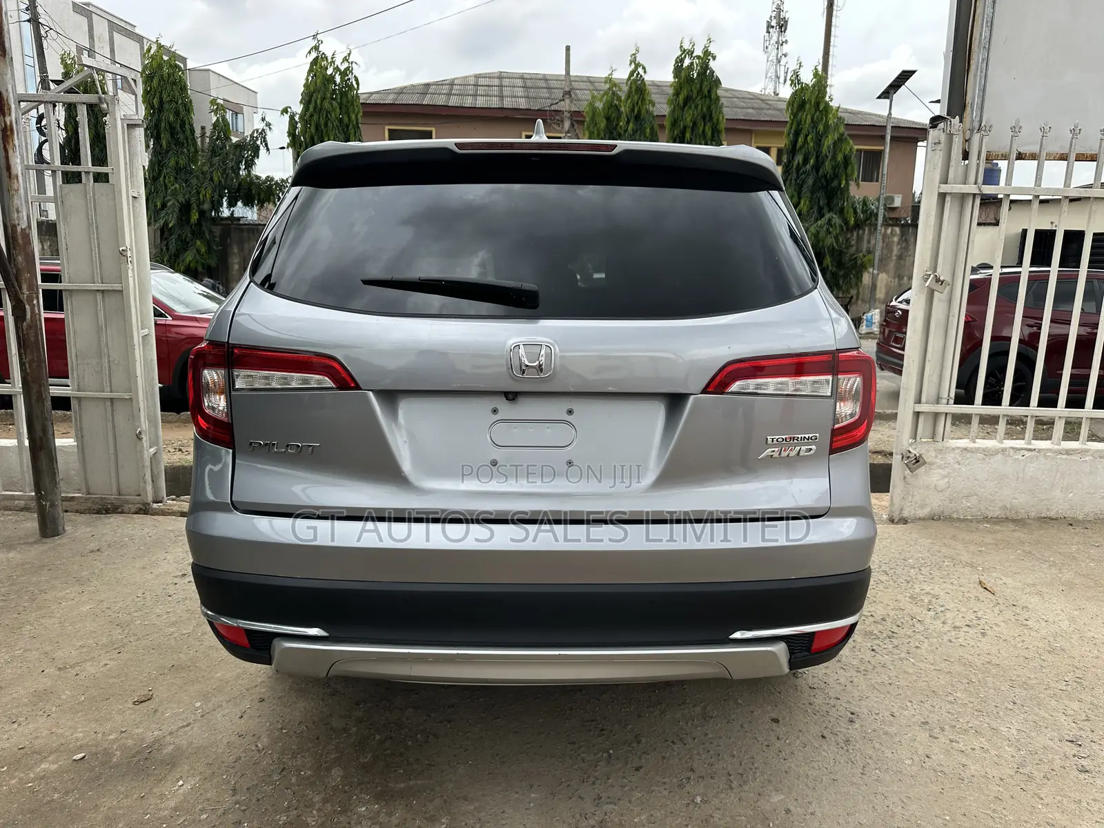 Honda Pilot Touring AWD 2019 Gray