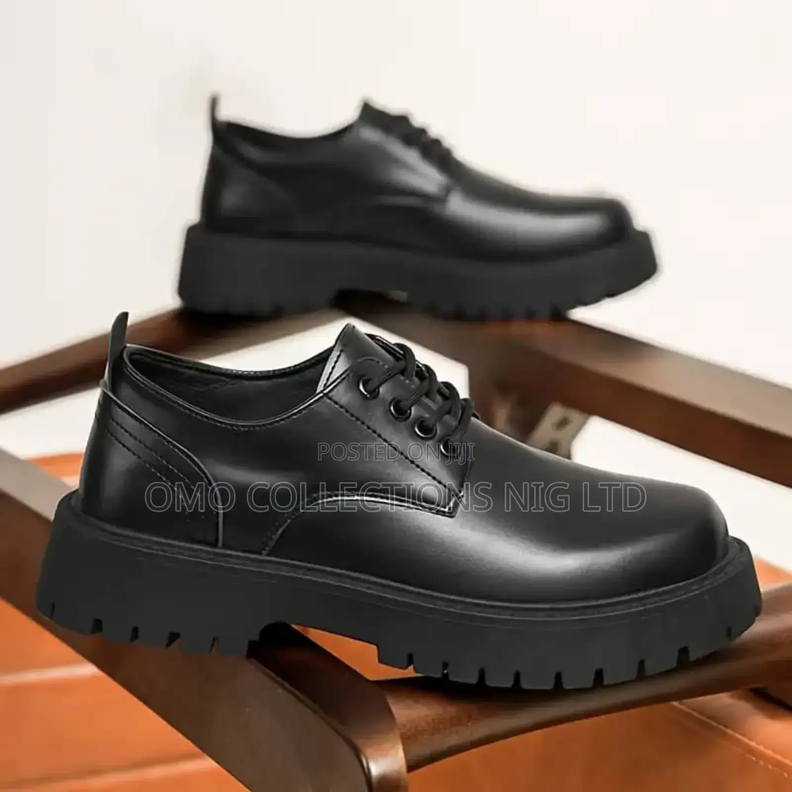 High Quality Men’S Designer Shoe Fully Boxed