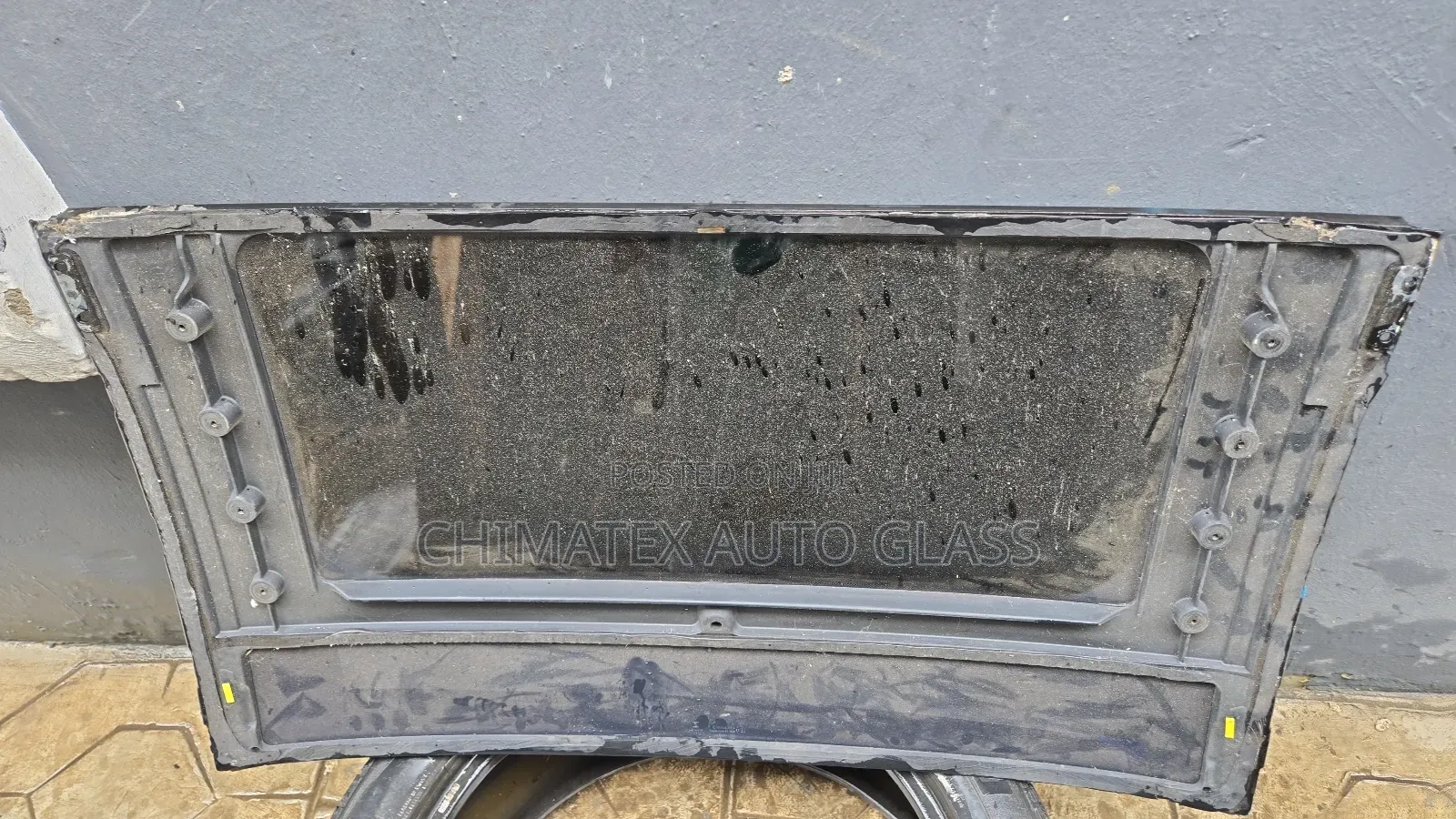 Mercedes C300 2016 Back Pamanent Roof Glass Available